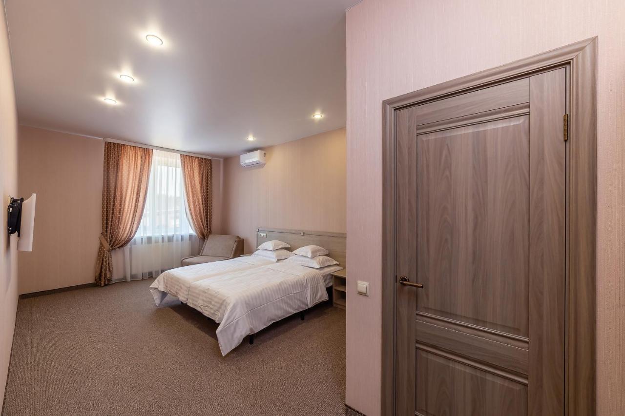 Villa Sarra 巴拉诺维奇 外观 照片