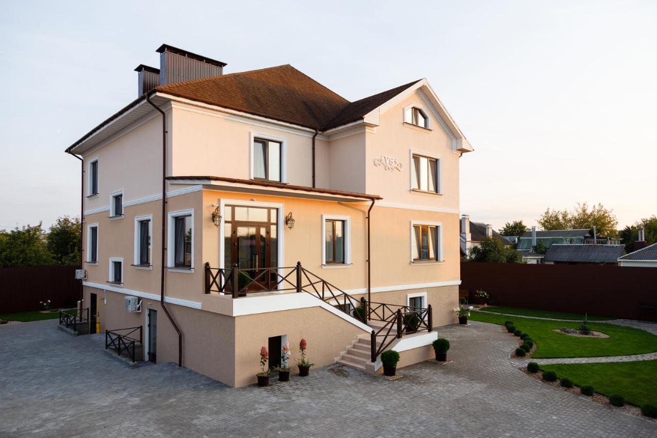 Villa Sarra 巴拉诺维奇 外观 照片